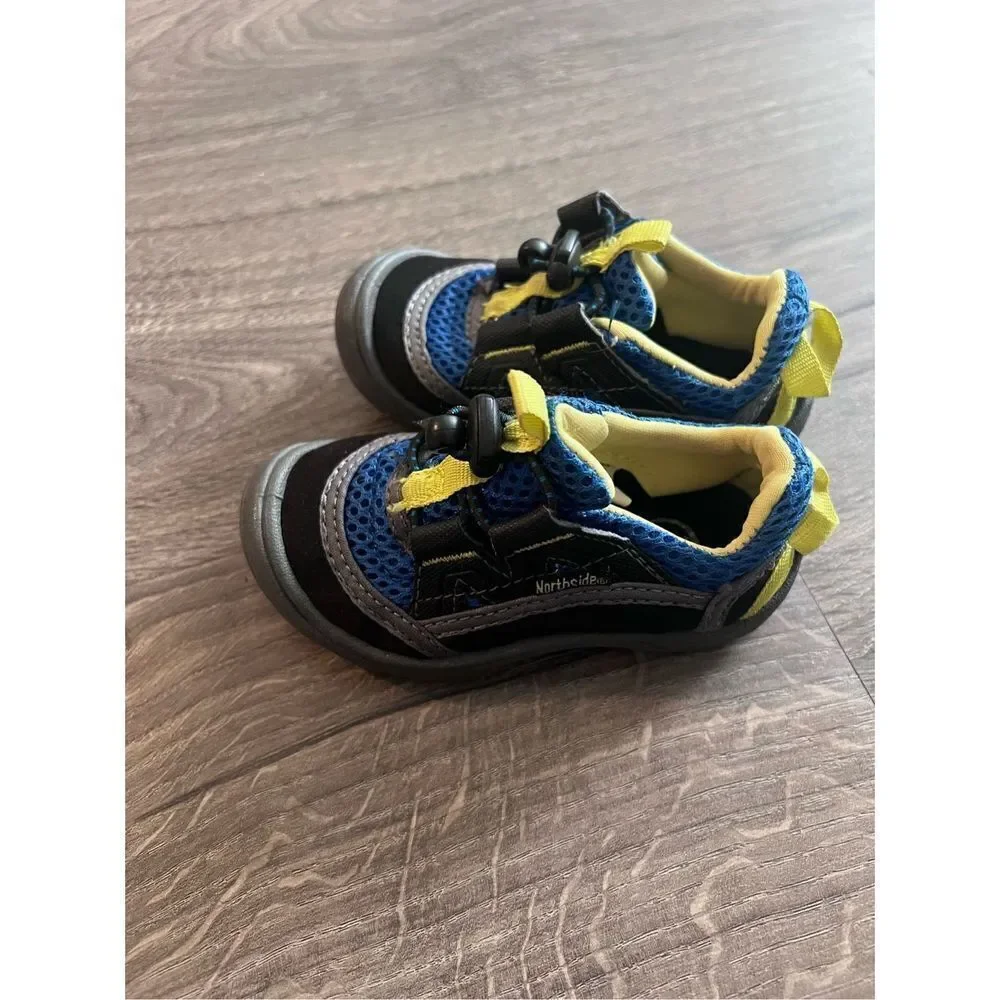NORTHSIDE Little Boys' Northside Brille II Water Shoes size 5